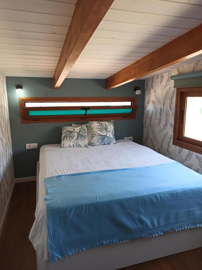 Beautiful Chalet With Wifi And Free Parking Arona  Bagian luar foto